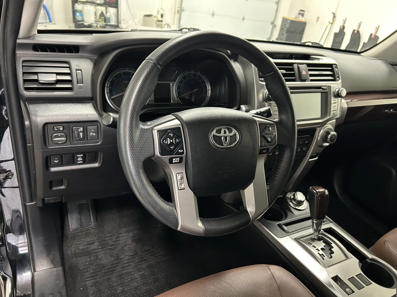 2017 Toyota 4Runner LIMITED Image principale