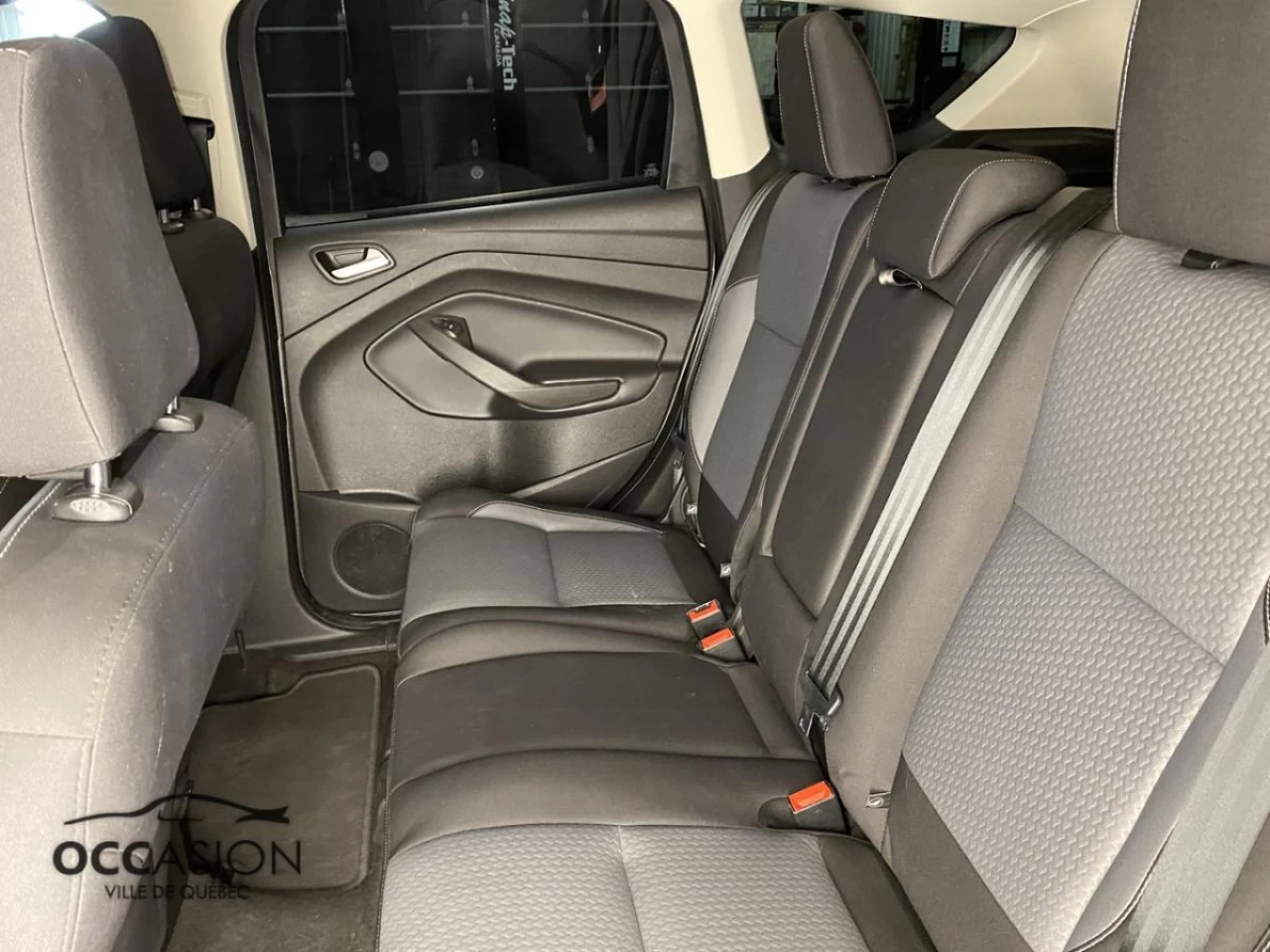 2018 Ford Escape SE 4WD Image principale