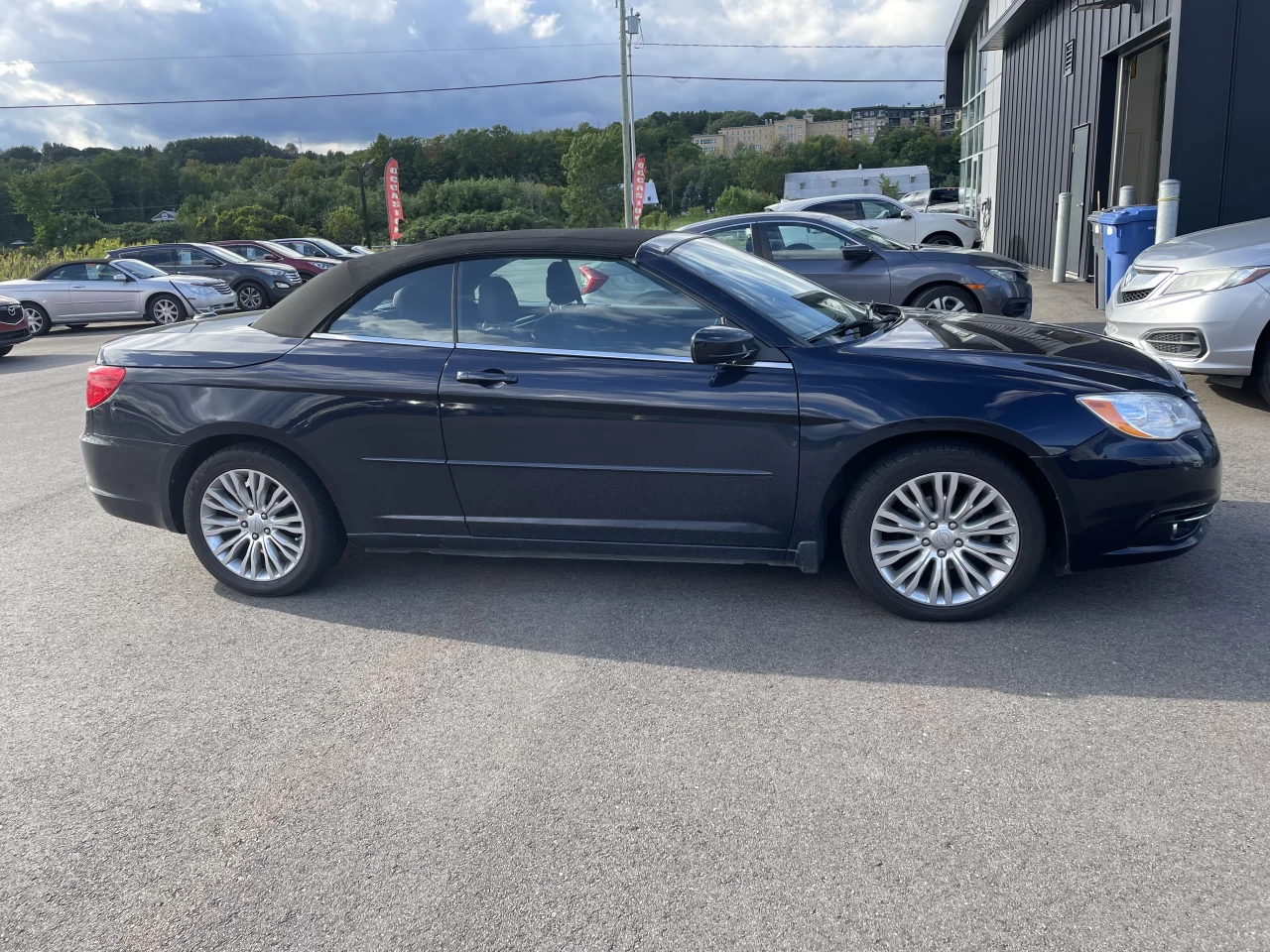 2012 Chrysler 200 Touring Image principale