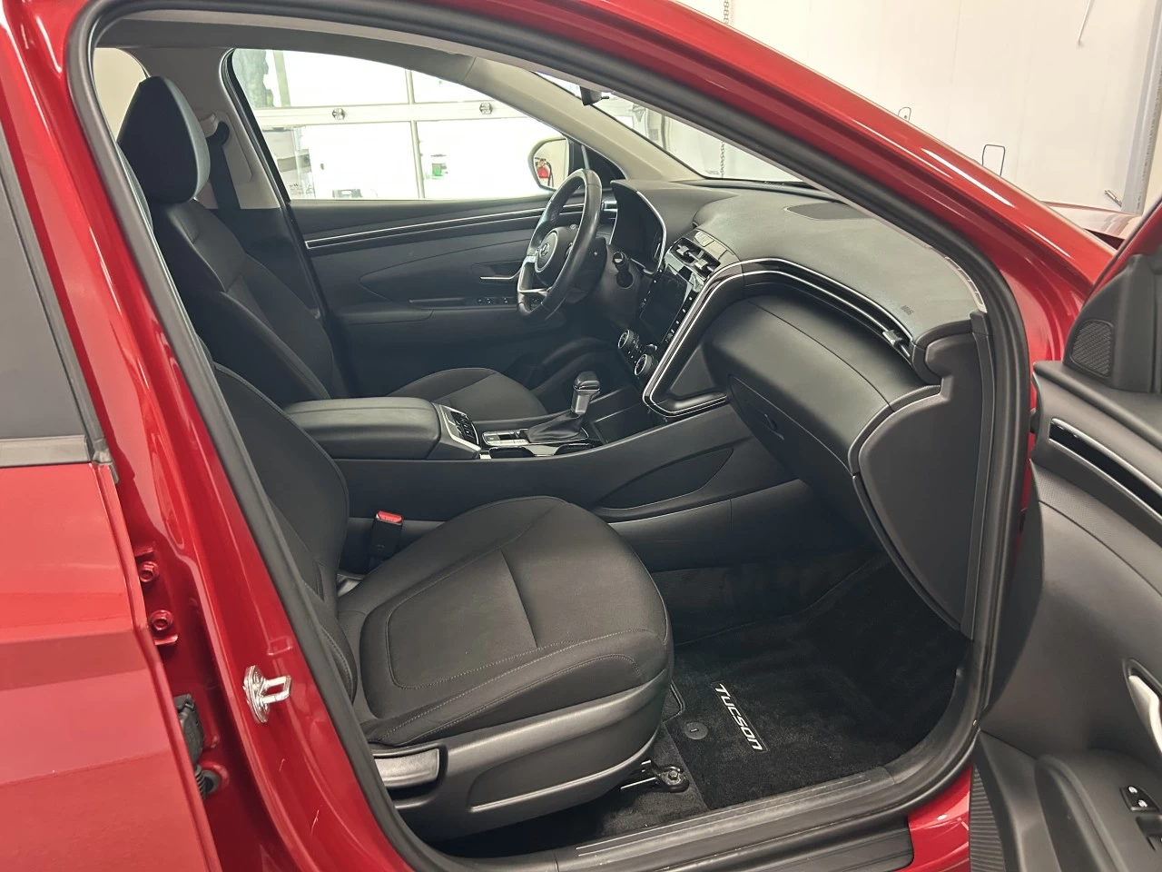 2022 Hyundai Tucson Preferred Main Image