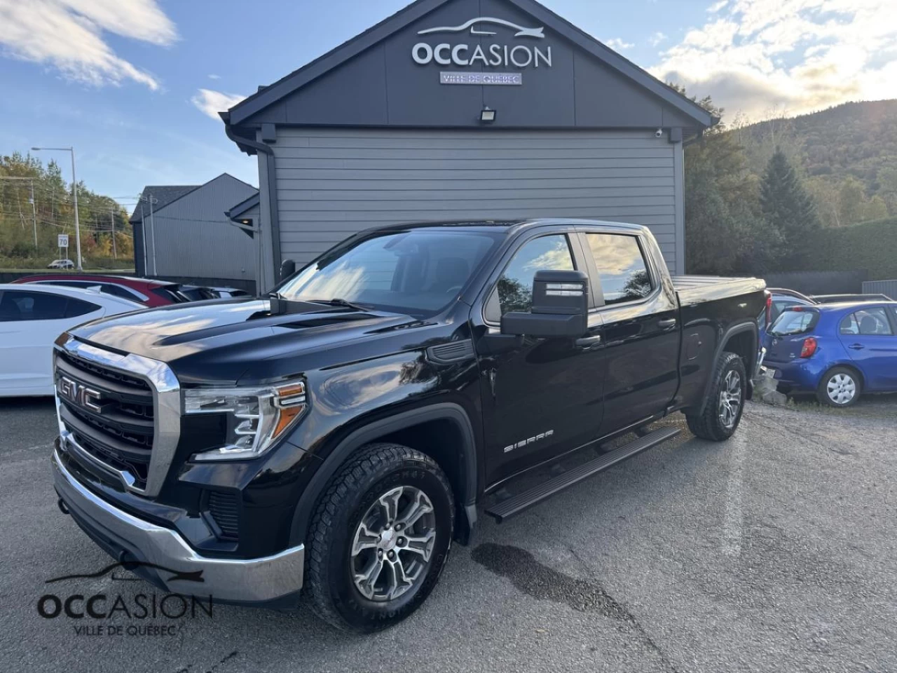 2021 GMC Sierra 1500 Crew Cab Short Box 4-Wheel Drive Main Image