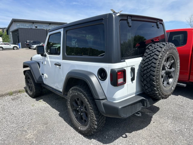 Jeep Wrangler Willys 2021