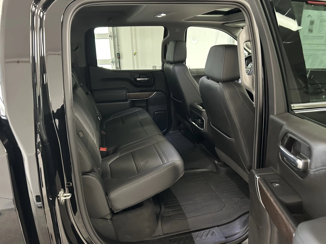 2021 GMC Sierra 1500 Denali Main Image