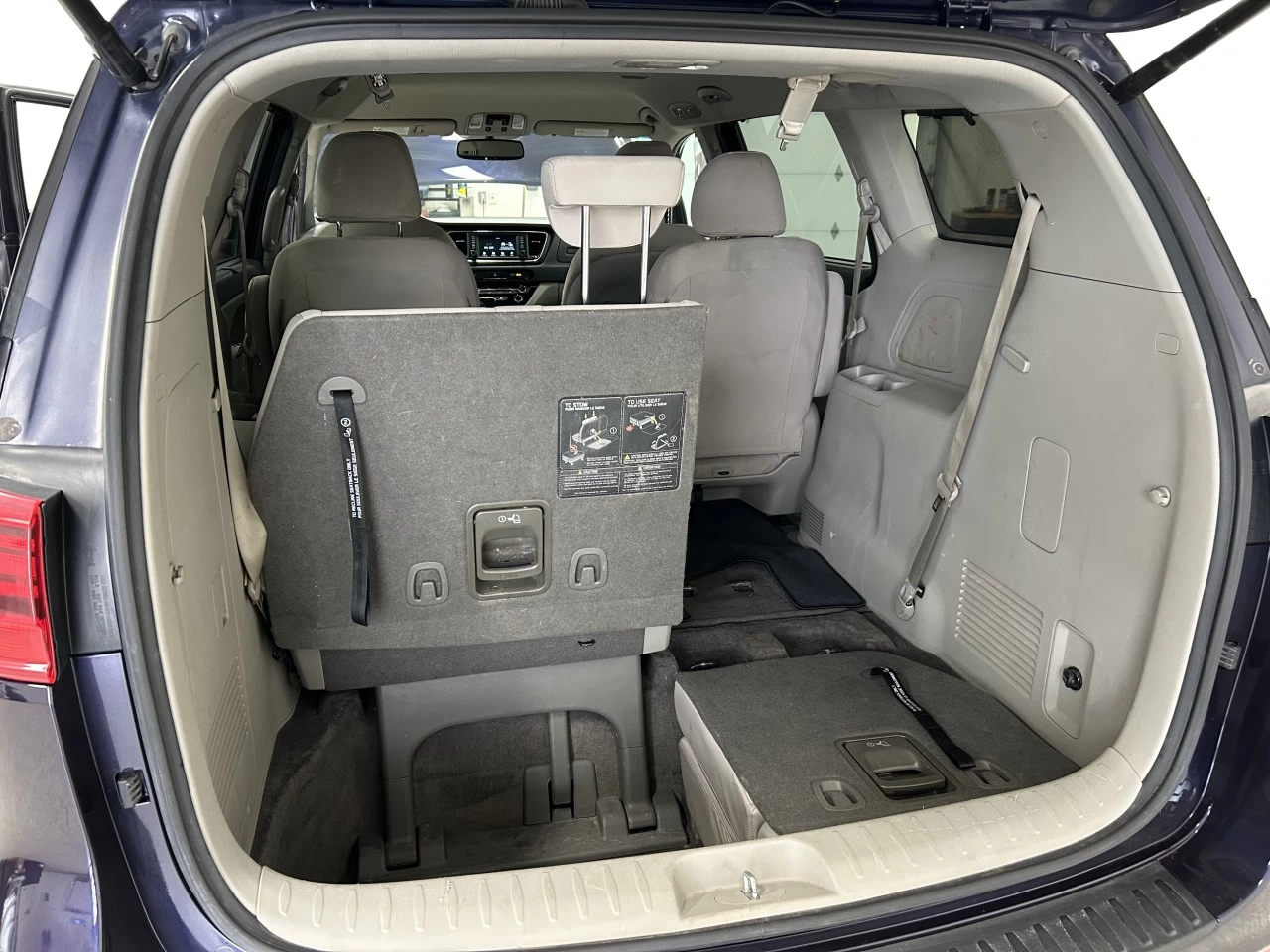 2020 Kia Sedona LX+ Main Image