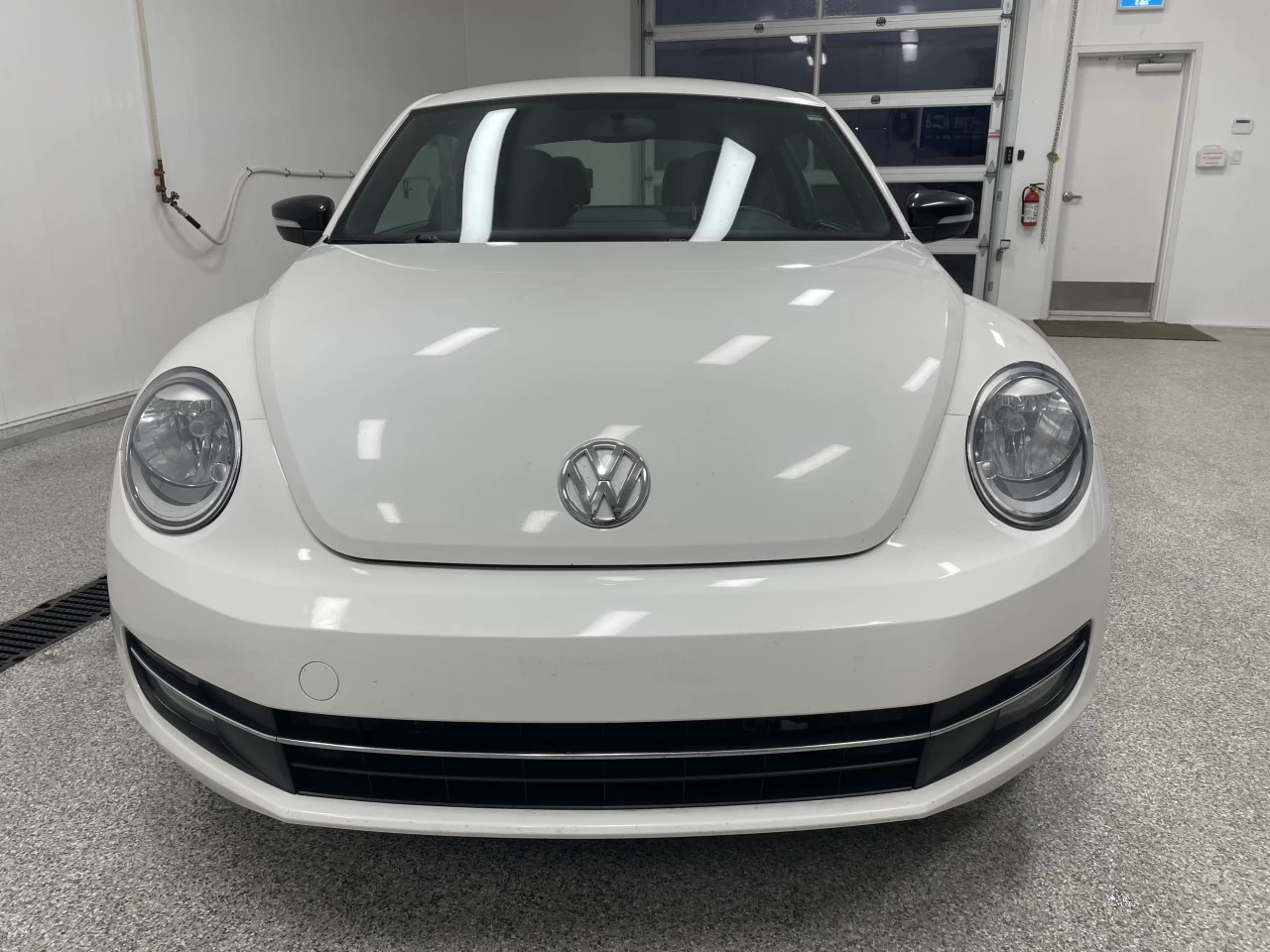 2013 Volkswagen Beetle Coupe 2.0T Turbo Image principale