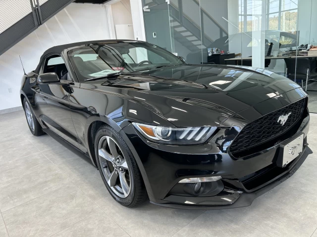 Ford Mustang V6 2015