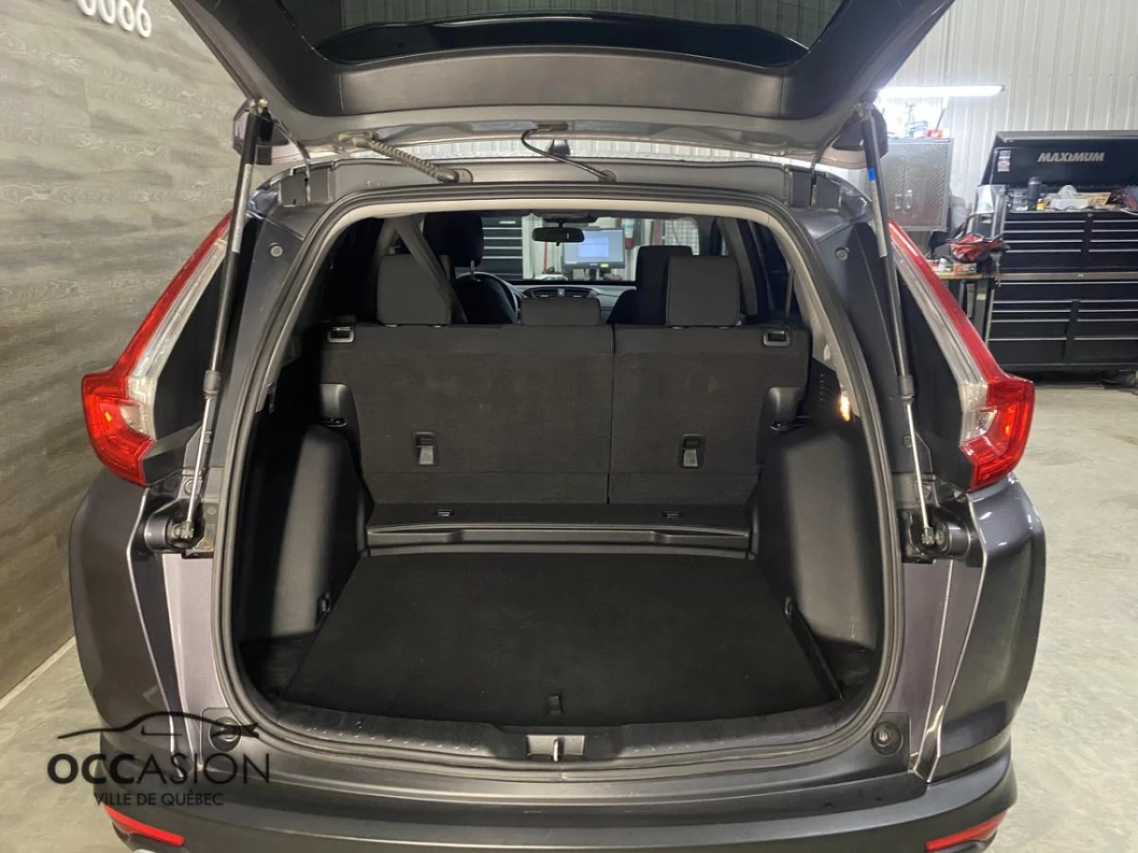2017 Honda CR-V 4WD LX Main Image