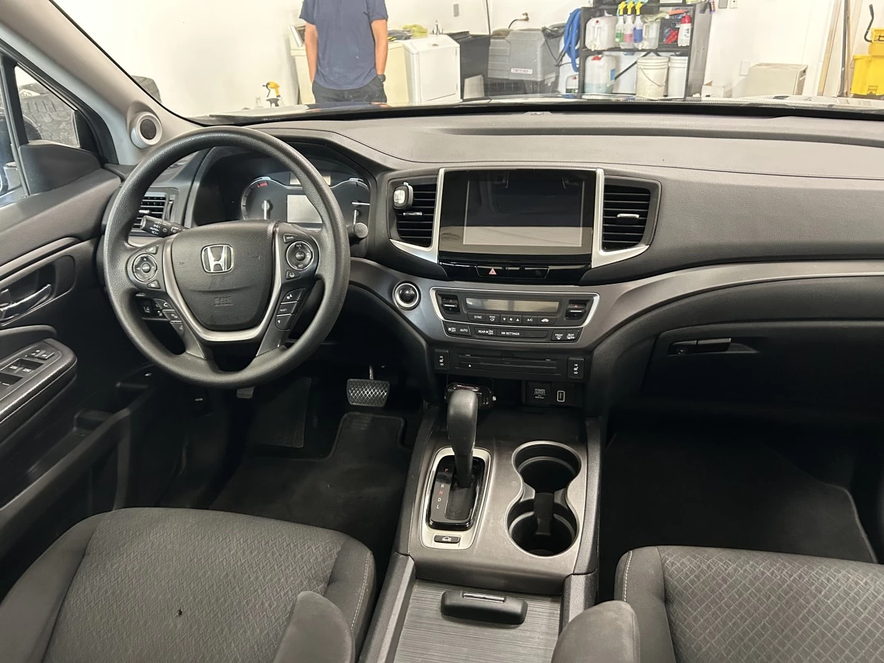 2019 Honda Ridgeline Sport Main Image