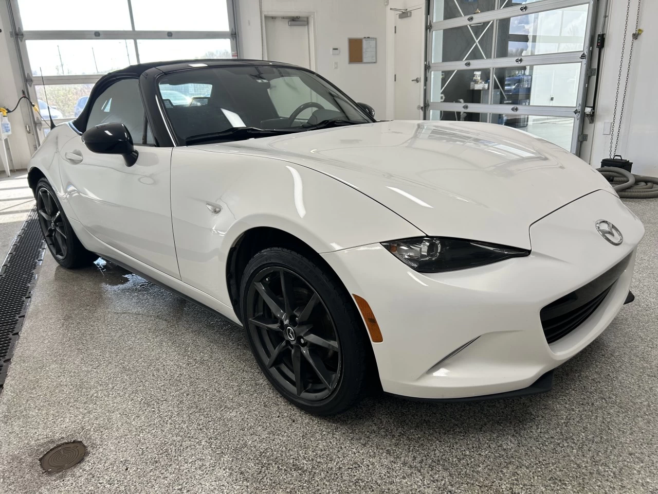 2017 Mazda MX-5 GS Image principale