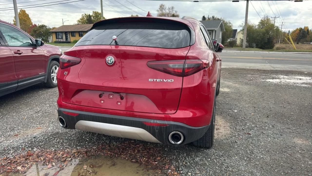 Alfa Romeo Stelvio Sport AWD 2018