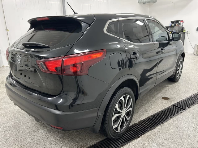 Nissan Qashqai S 2018