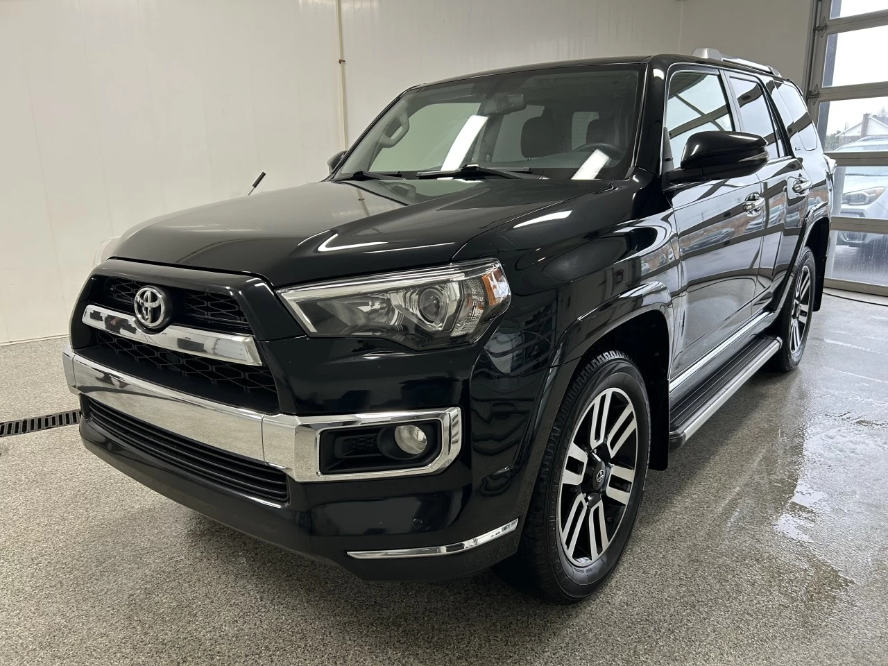 2017 Toyota 4Runner LIMITED Image principale