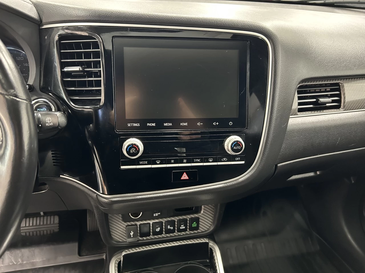 2020 Mitsubishi Outlander PHEV GT Main Image