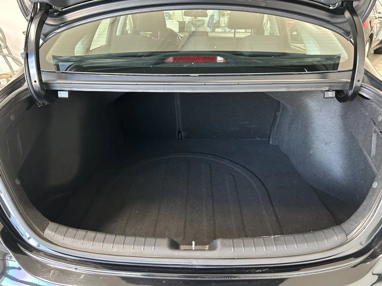 2022 Kia Forte EX Image principale