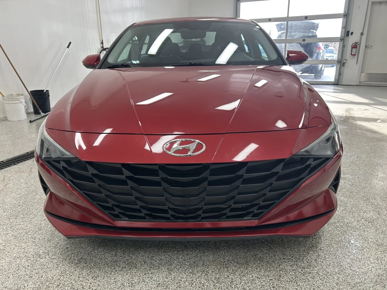 2022 Hyundai Elantra Essential Image principale
