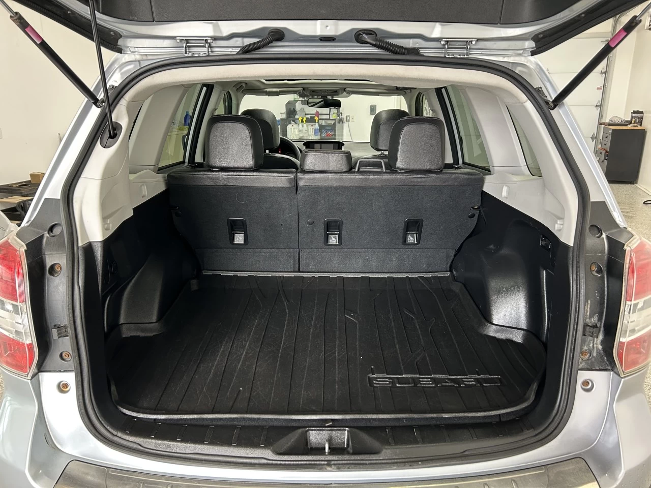 2015 Subaru Forester 2.0XT Premium Image principale