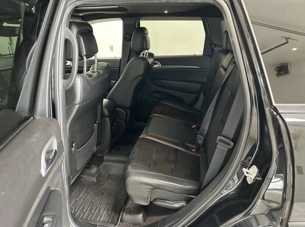 2018 Jeep Grand Cherokee Altitude IV Main Image