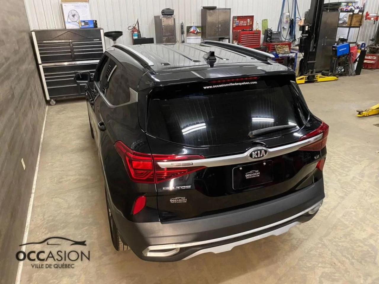 2021 Kia Seltos EX AWD Main Image