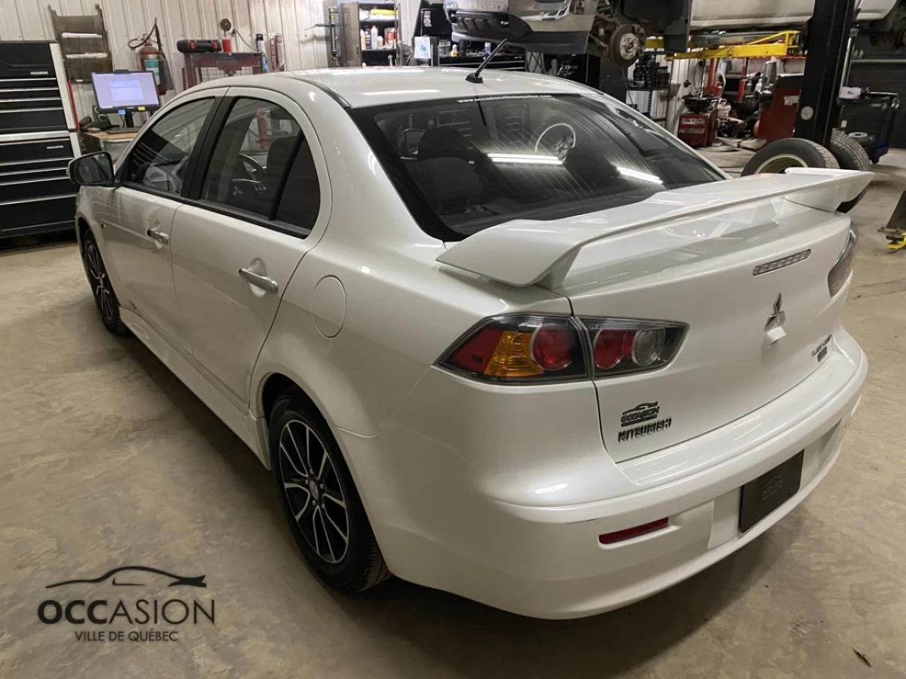 2016 Mitsubishi Lancer CVT SE LTD FWD Image principale