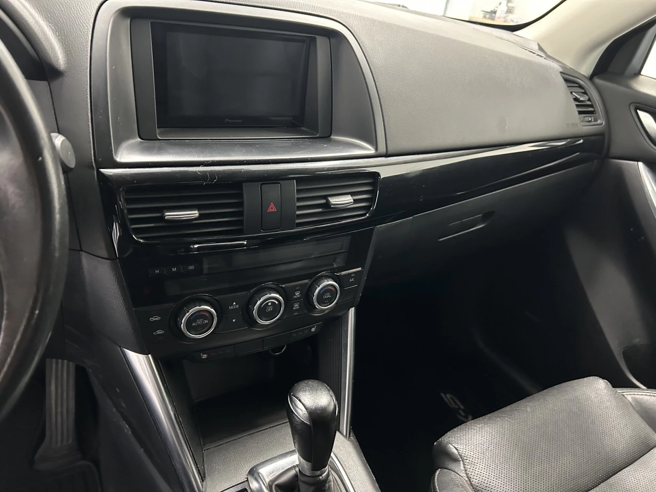 2015 Mazda CX-5 GT Image principale