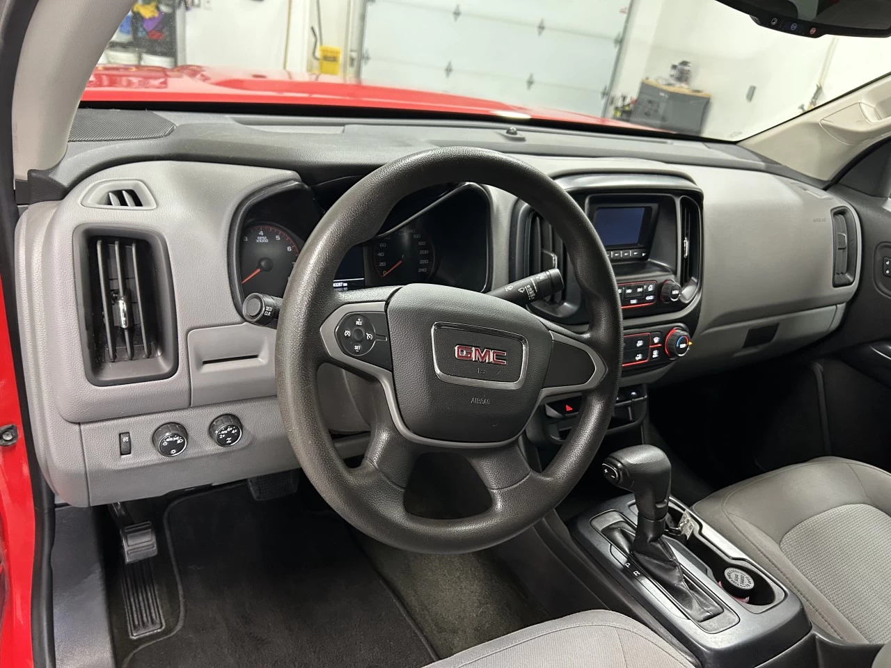2016 GMC Canyon 4WD Main Image