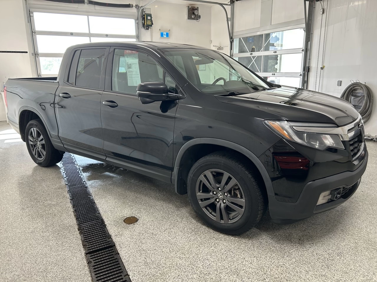 2019 Honda Ridgeline Sport Main Image