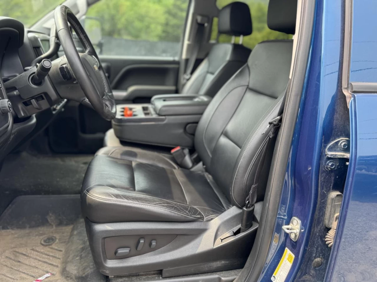 2018 Chevrolet Silverado 1500 Crew Cab Short Box 4-Wheel Drive LT w/1LT Image principale