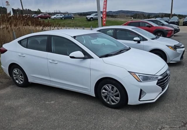 Hyundai Elantra SE 2020