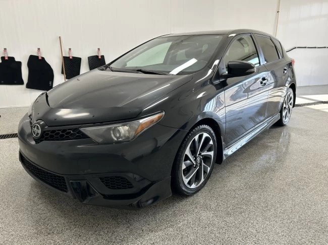 Scion iM - 2016