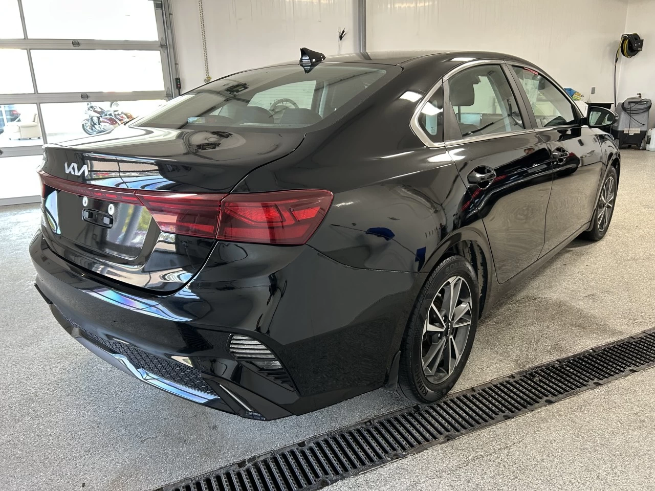 2022 Kia Forte EX Image principale