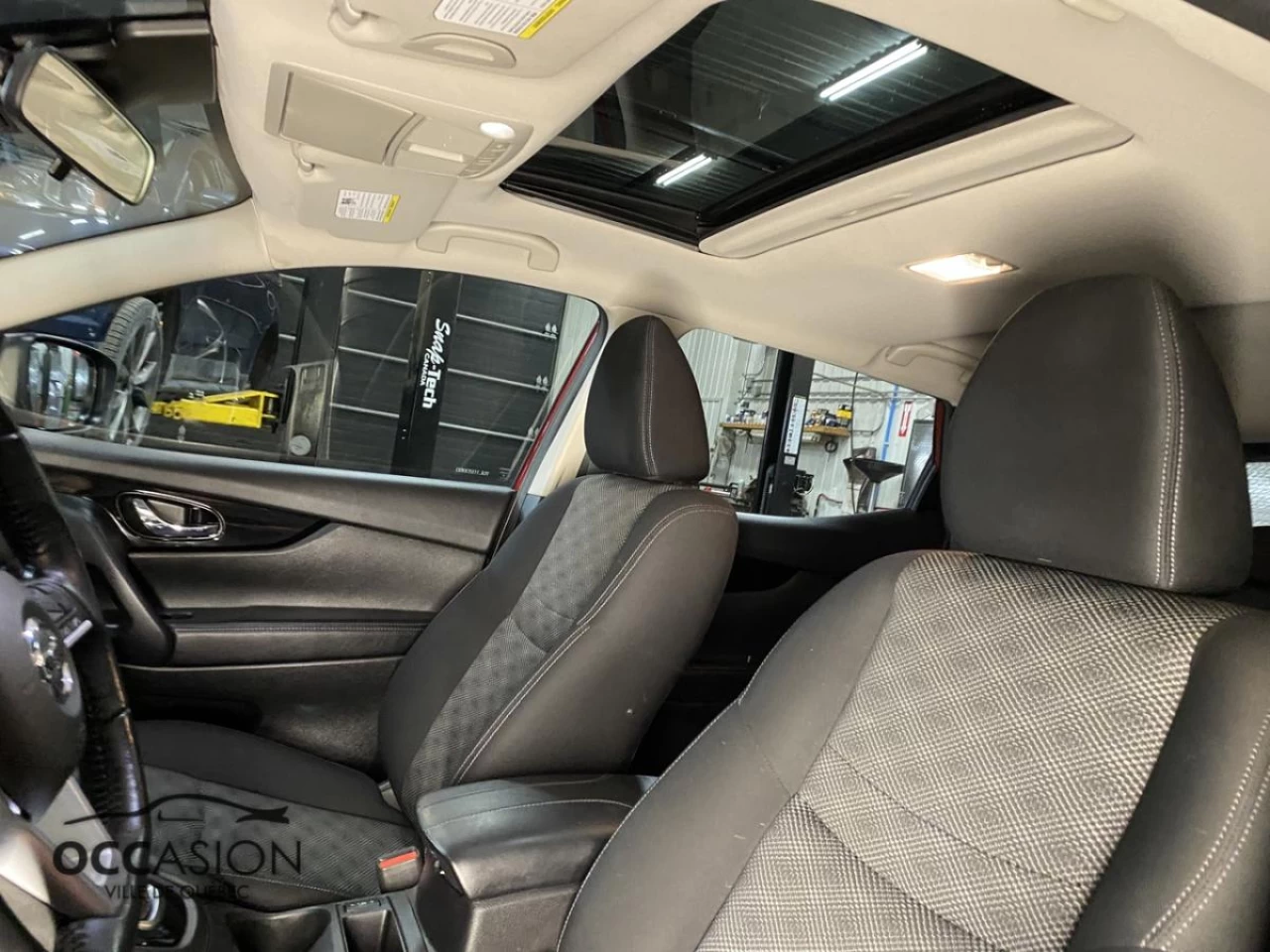 2020 Nissan Qashqai AWD SV CVT Image principale