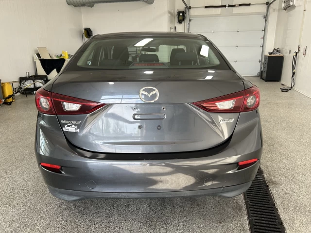 Mazda Mazda3 GX 2015