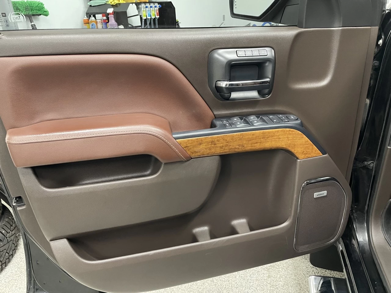 2018 Chevrolet Silverado 1500 High Country Image principale