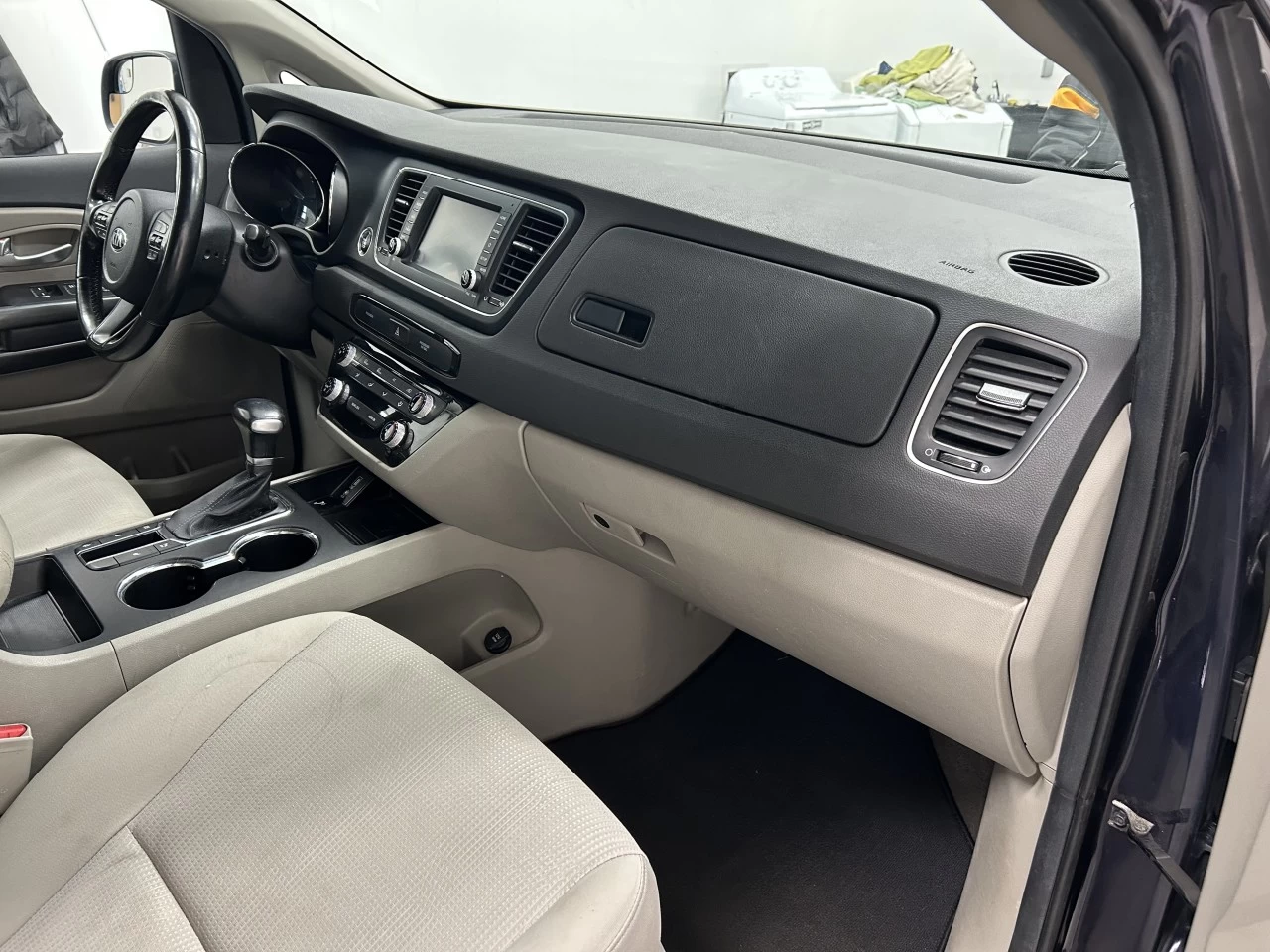 2020 Kia Sedona LX+ Main Image