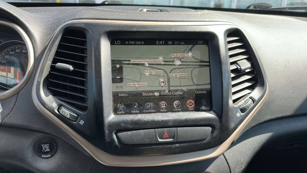 2016 Jeep Cherokee 4WD 4dr Limited Main Image