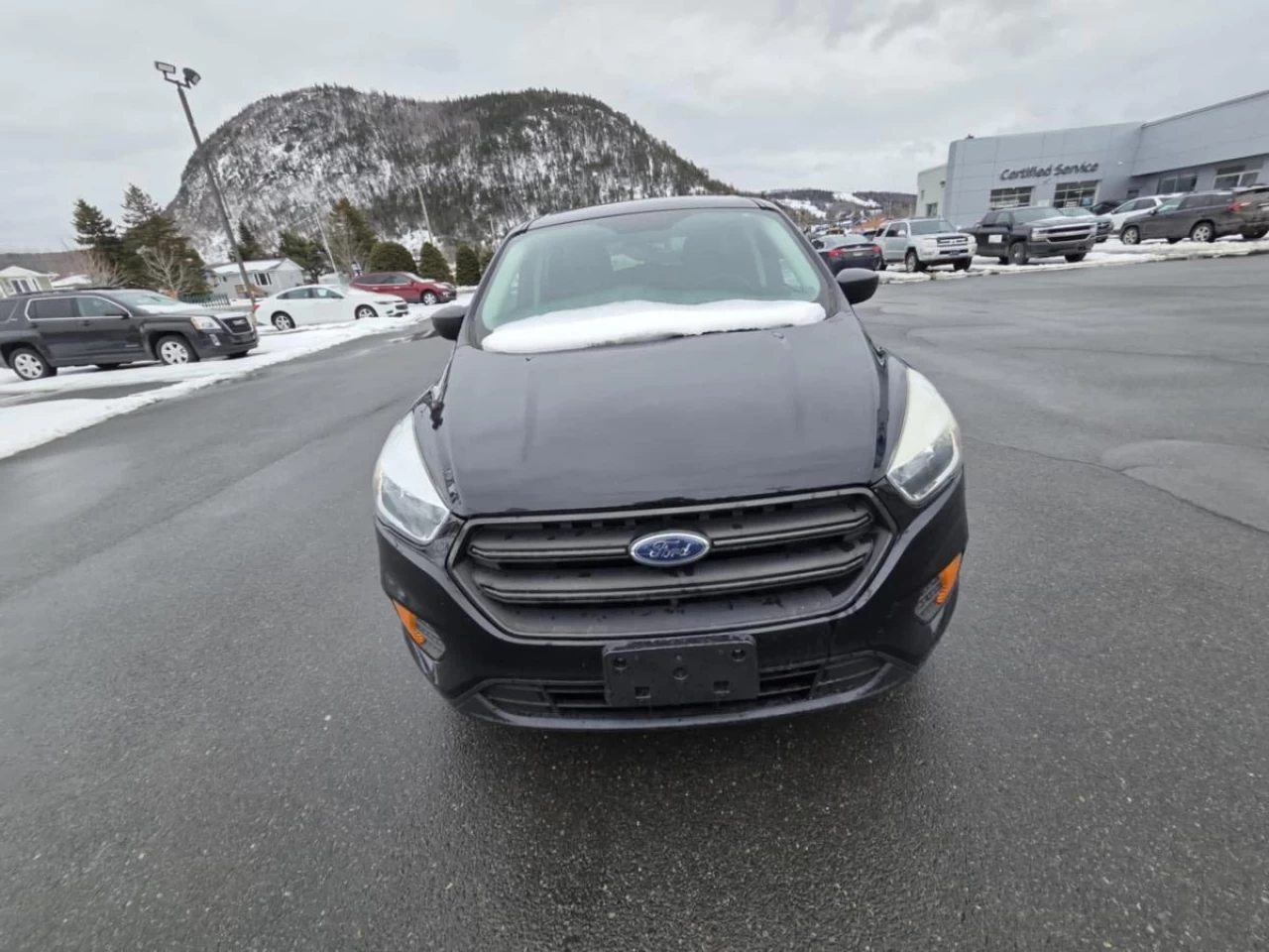 2017 Ford Escape 4WD 4dr S Image principale