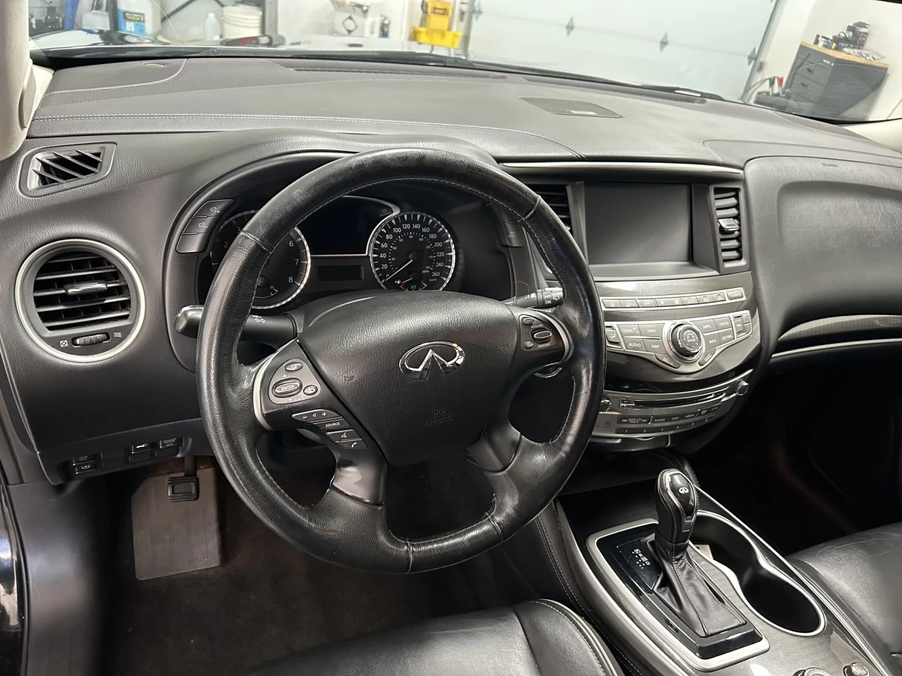2017 INFINITI QX60 AWD 4dr Main Image