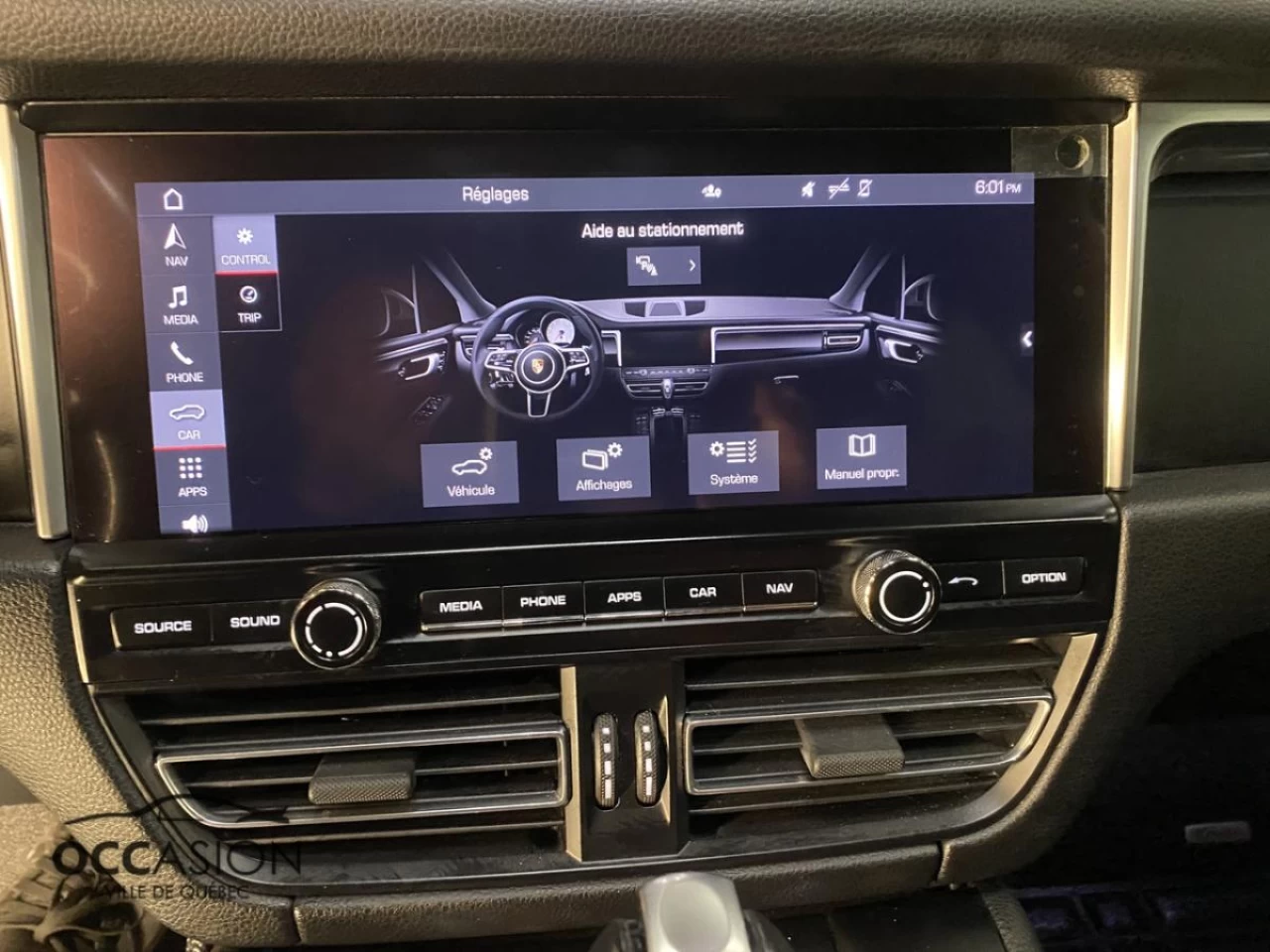2021 Porsche Macan AWD Image principale