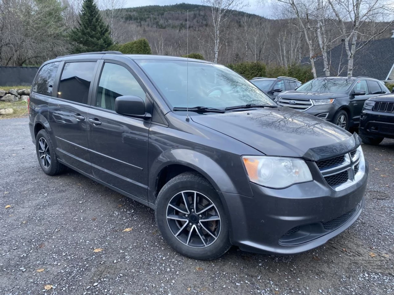 2016 Dodge Grand Caravan 4dr Wgn SXT Main Image