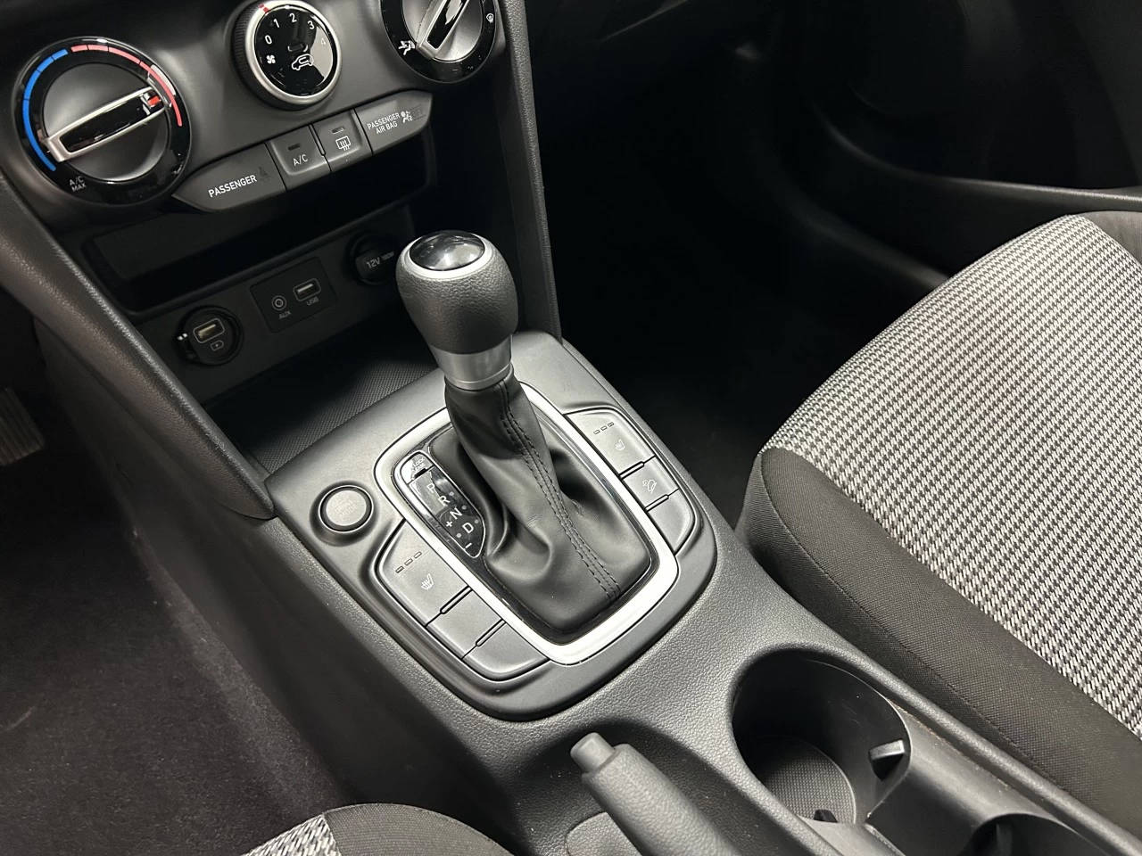 2019 Hyundai Kona Essential Main Image