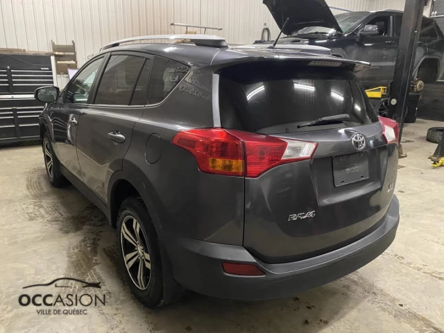 Toyota RAV4 AWD 4dr LE 2015