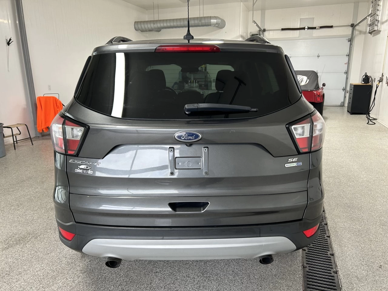 2018 Ford Escape SE Image principale