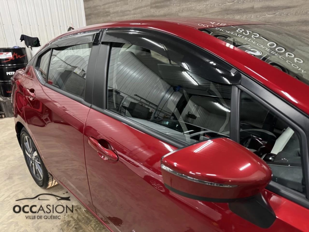 2021 Nissan Versa SV CVT Image principale