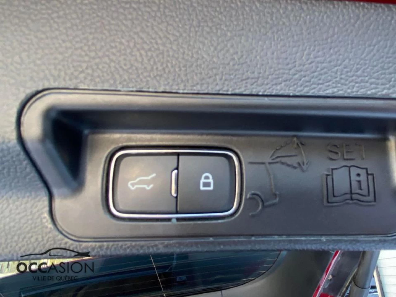 2020 Ford Explorer ST 4WD Main Image
