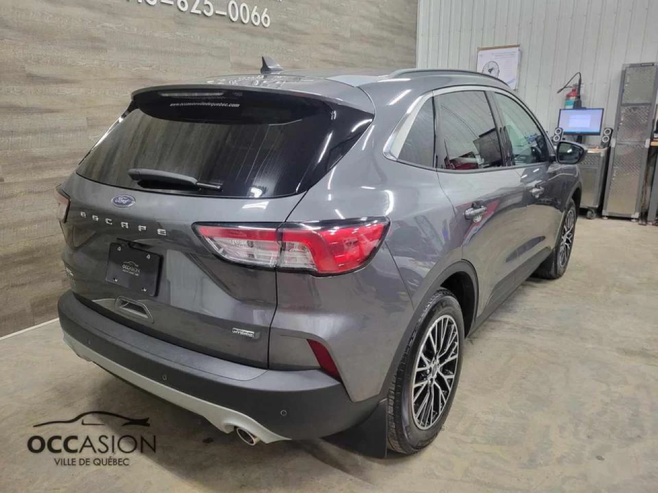 2021 Ford Escape SELPHEV Main Image