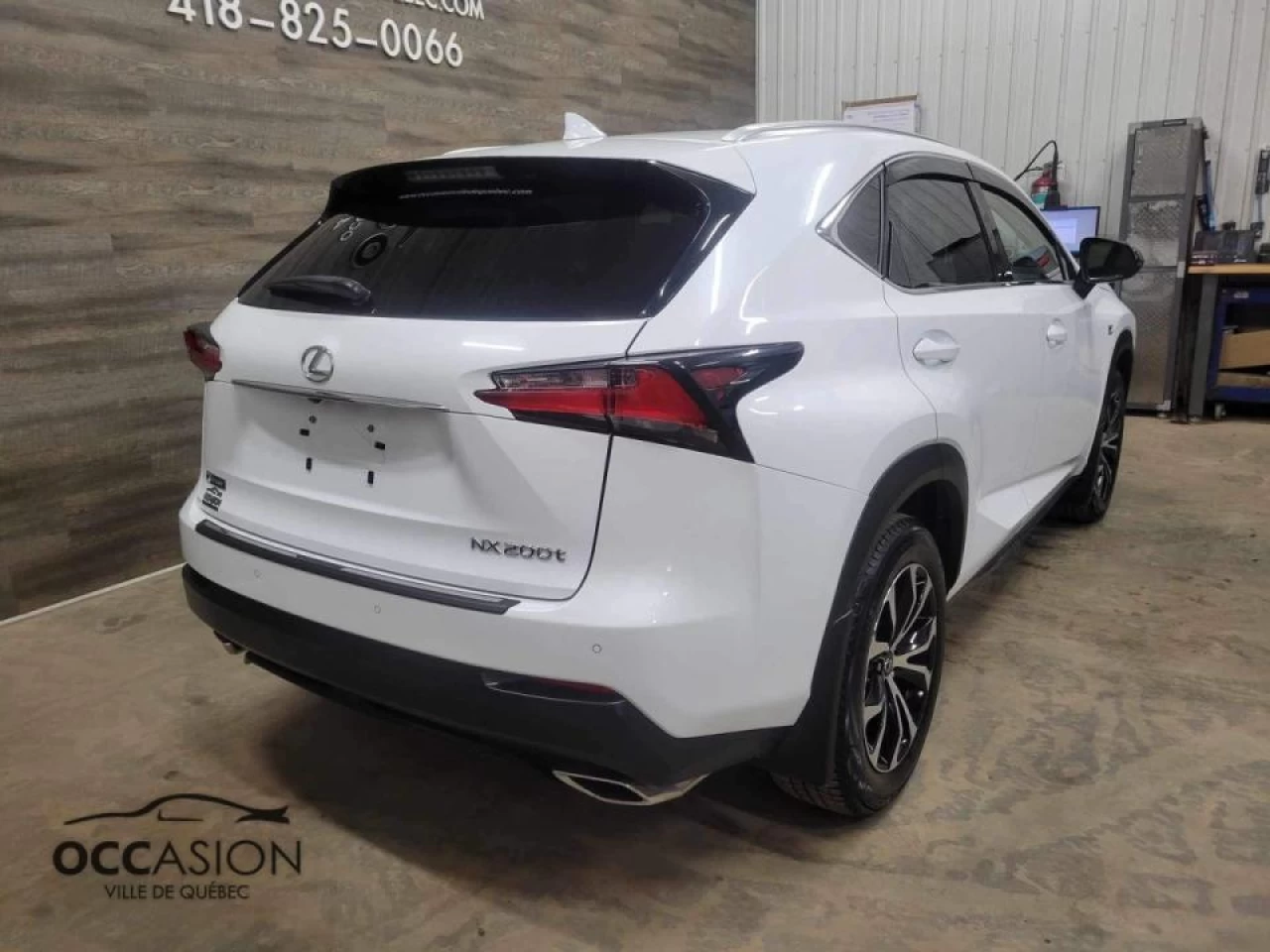 2016 Lexus NX 200t AWD 4dr Image principale