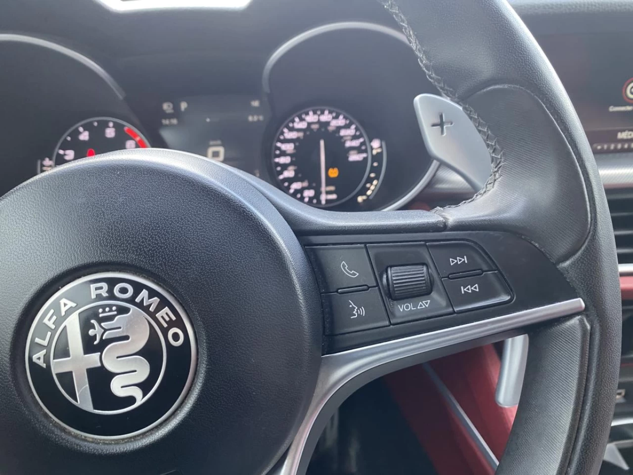 2018 Alfa Romeo Stelvio Sport AWD Image principale