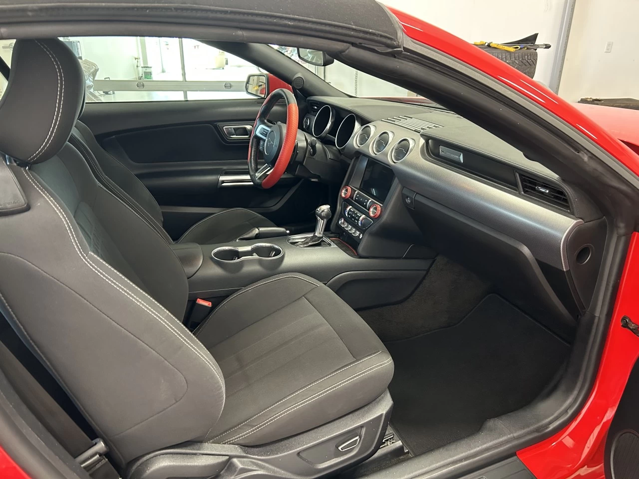 2019 Ford Mustang EcoBoost Image principale