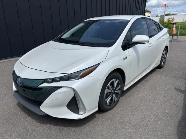 Toyota Prius Prime - 2018