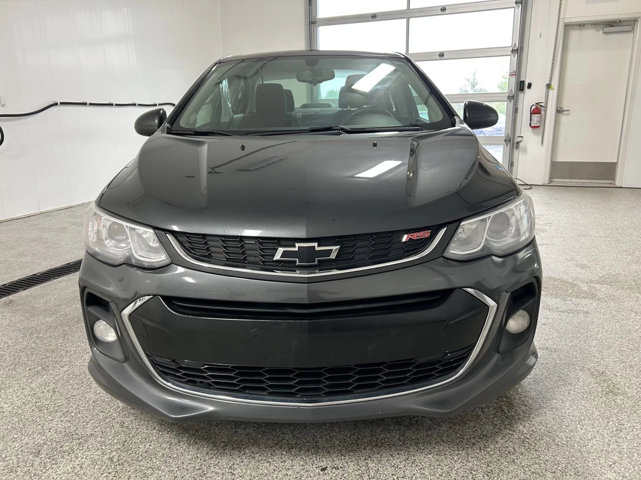 2018 Chevrolet Sonic LT Image principale